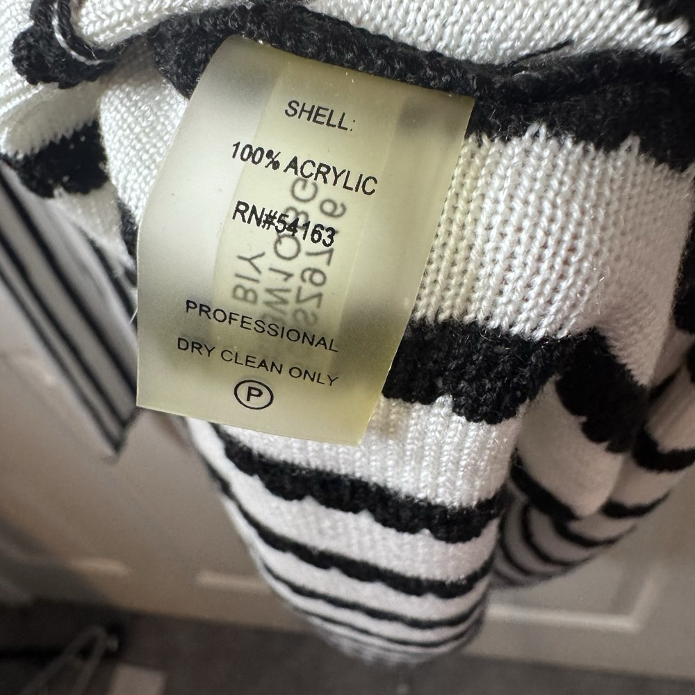 NWOT Calvin Klein Sweater Dress Size Medium Womens Long‎  Sleeve Fit Flare - Picture 9 of 10